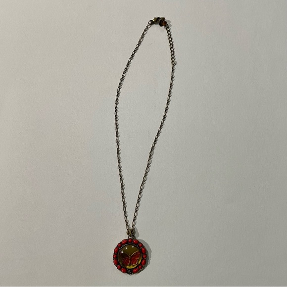Butterfly Necklace - Picture 1 of 4